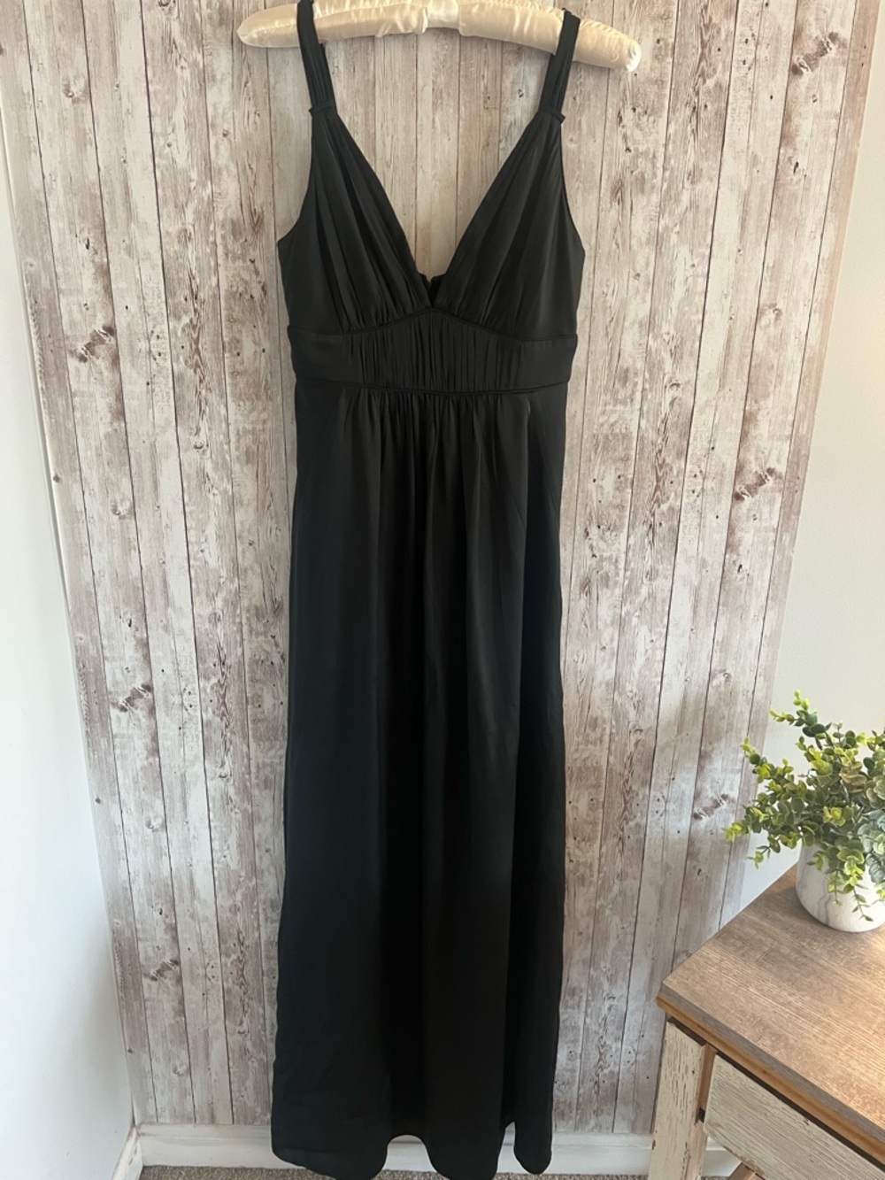 Banana Republic Silk Black V-Neck Maxi Dress Cinched Wedding Formal NEW size 2 - Picture 10 of 12